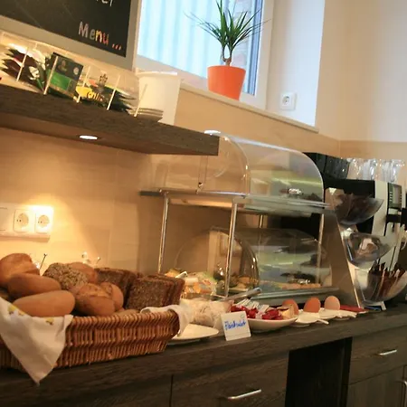Apartmenthaus Unterwegs 4* Rostock
