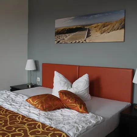 Apartmenthaus Unterwegs Casa de hóspedes 4*